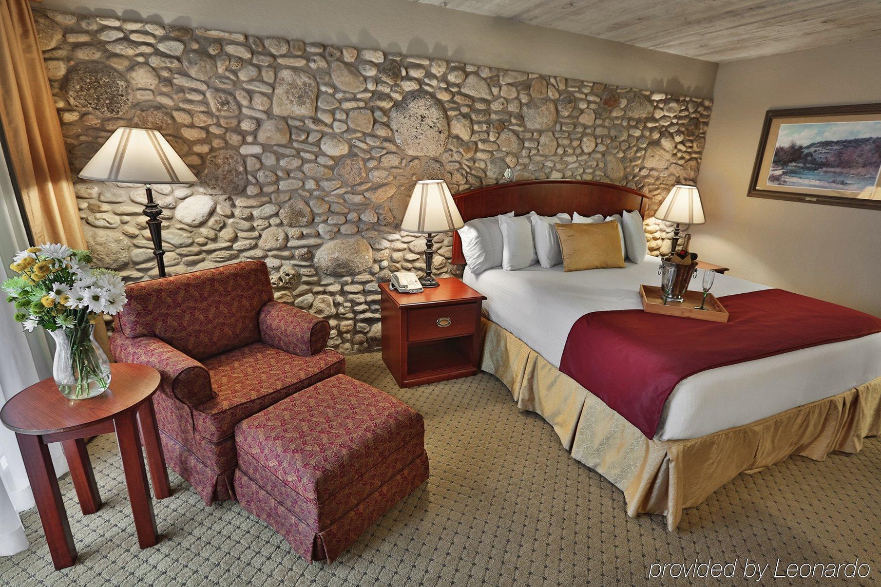 Inn Of The Hills Hotel And Conference Center Kerrville Extérieur photo